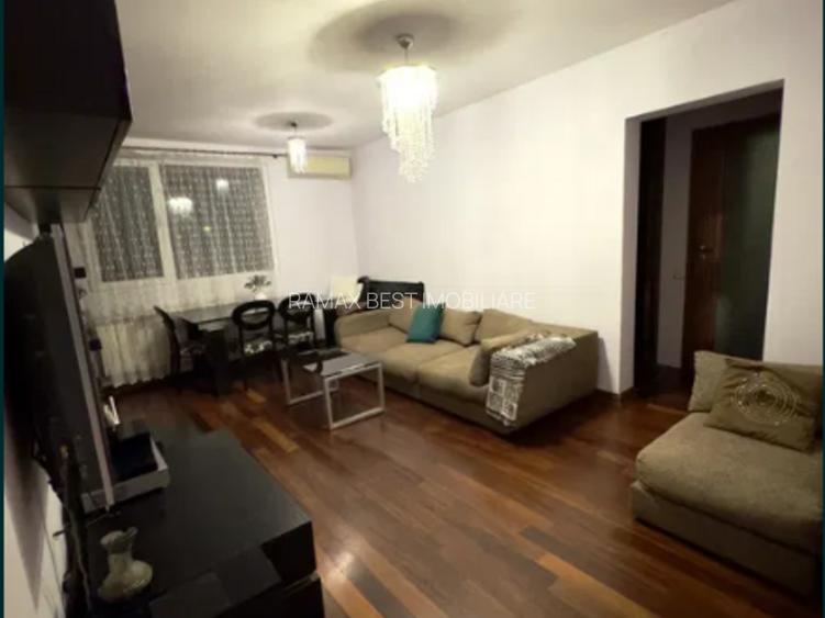 Titan Parc, scoala Hamburg 195, Rotunda - 7