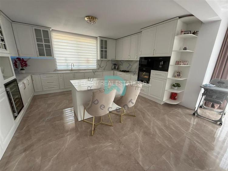 Casa spatioasa , intrare Izvor, Brasov - 5