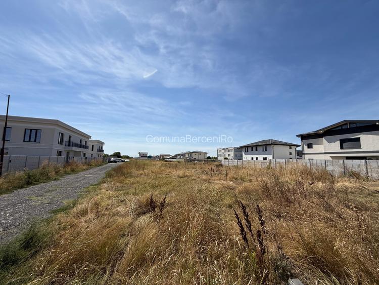 Teren Intravilan In Rate Berceni zona Mamina | curent si gaz | #LG7.1E - 11