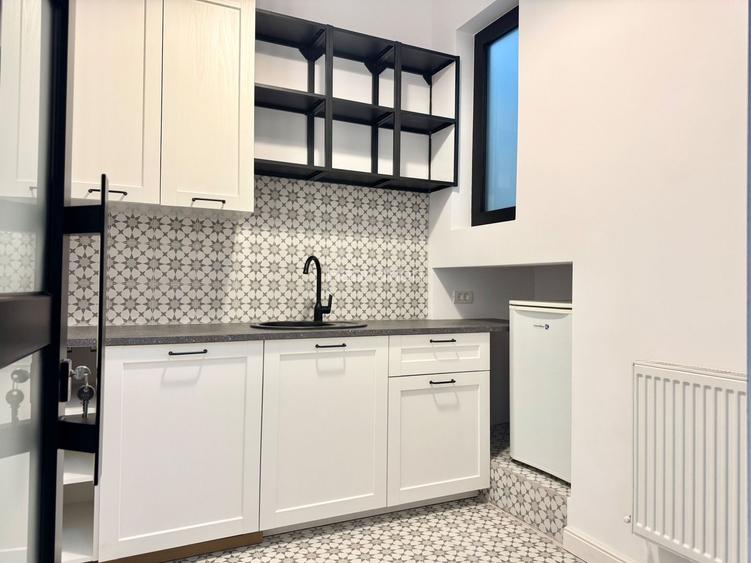 Birouri reprezentative, finisaje moderne, prima închiriere - 20