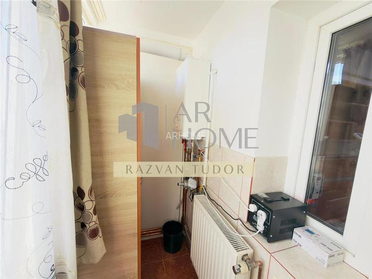 Apartament 2 camere, centrala proprie , Ploiesti , zona 9 mai - 10