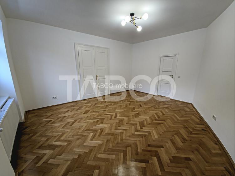 Spatiu birouri de inchiriat 4 camere 122mp Centrul Istoric Sibiu - 2