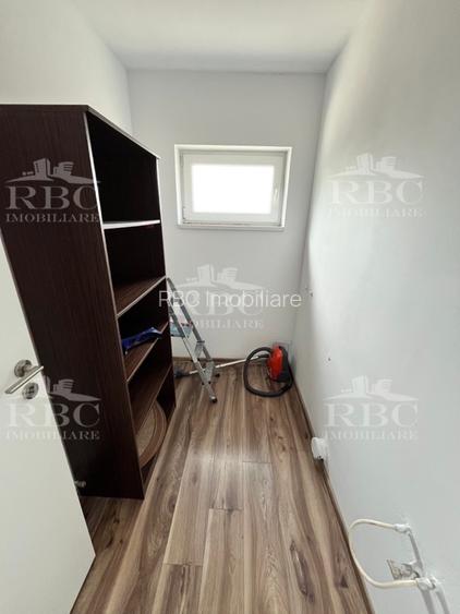 Duplex 5 camere cu terasa si garaj langa Auchan Iris - 12