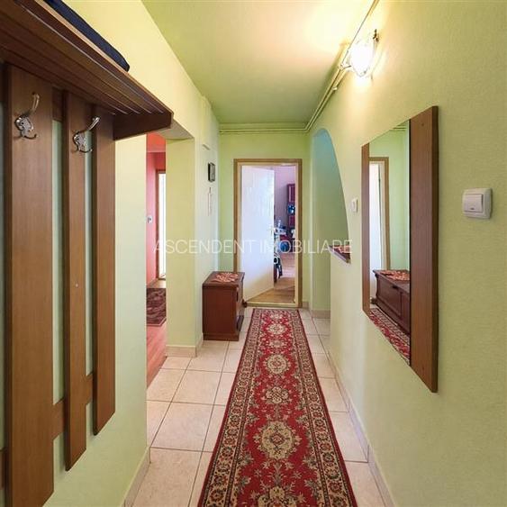 Tur 3D! Apartament 4 camere,2 balcoane,2 bai,zona centrala Acatari, Mures - 4