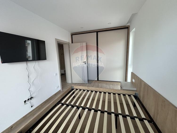 Apartament cu 2 camere MOBILAT UTILAT de vânzare în zona CENTRU VECHI - 11