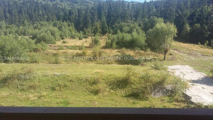 Teren 8000 mp Leresti, 83.885 eur - 3