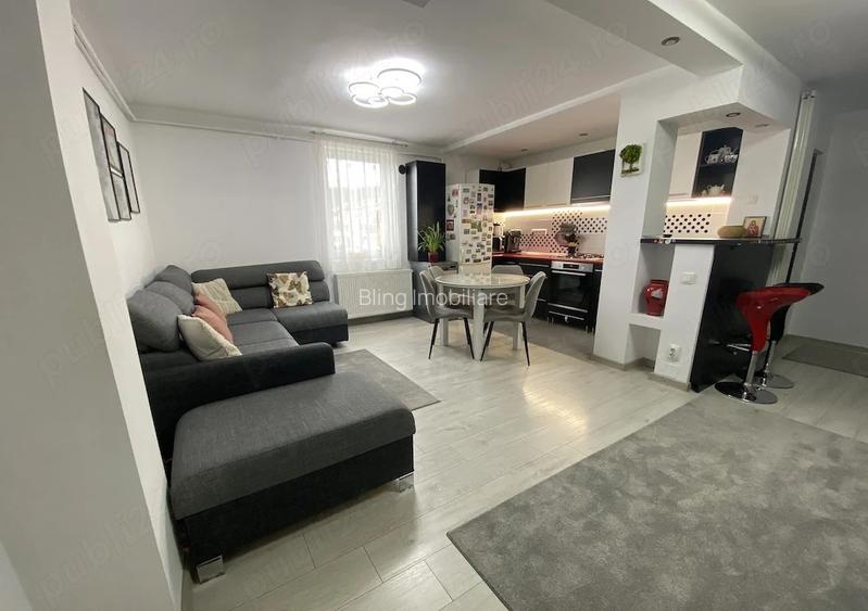 Apartament 3 camere la cheie, 65 mp, etaj intermediar, parcare, Zona Regal - 2