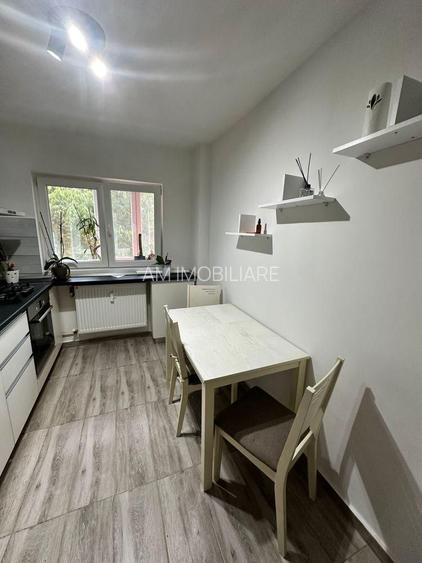 AP. 3 CAMERE BRANCOVEANU, PARCARE, BLOC REABILITAT, METROU 4 MINUTE - 5