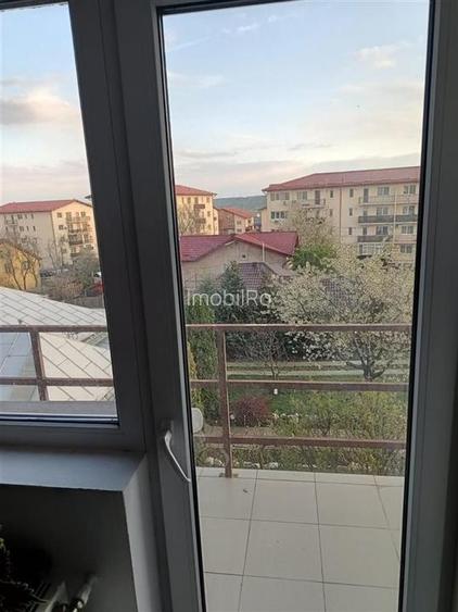 Apartament la casa + curte, 4 + camere - Valea Lupului/Deosebit (pret neg.) - 13