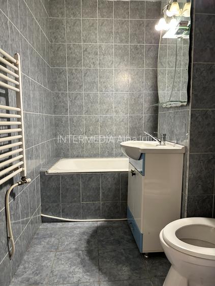 Vanzare Garsoniera 32 mp CETATE Closca Izolata Finisata si Mobilata - 5