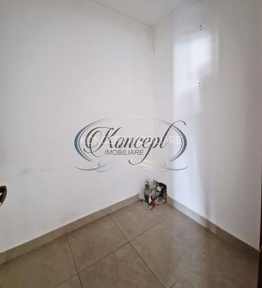 Apartament spatios si cu potential in Andrei Muresanu - 10