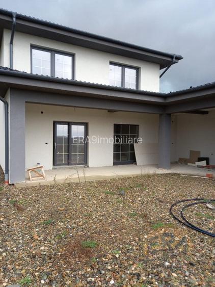 Casa 5 camere, Str. Ciheiului - 8