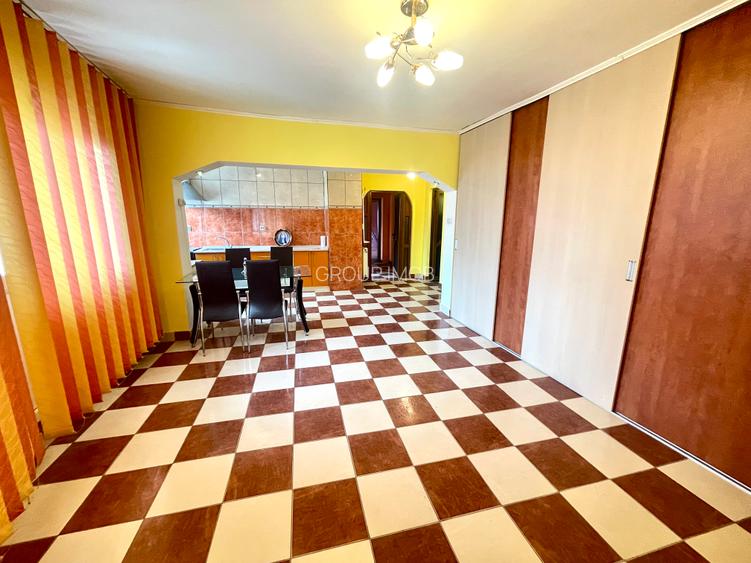 3 decomandate, et 3 din 4, bloc 1983 - Parcul Nord - 2