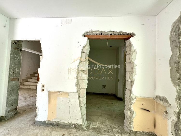 Vila cu 13 camere *4000mp teren* / Piscina / Snagov - 29