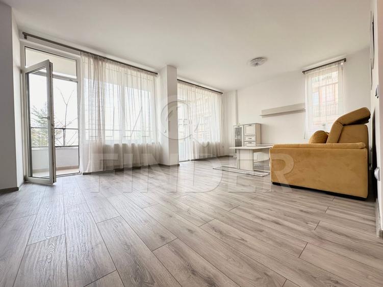 Inchiriere 2 camere Borhanci 60 mp plus terasa, parcare