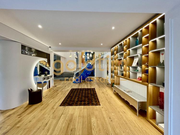 UNICA/ABSOLUT SUPERBA/ VILA INDIVIDUALA/IANCU NICOLAE/CURTE GENEROASA - 10