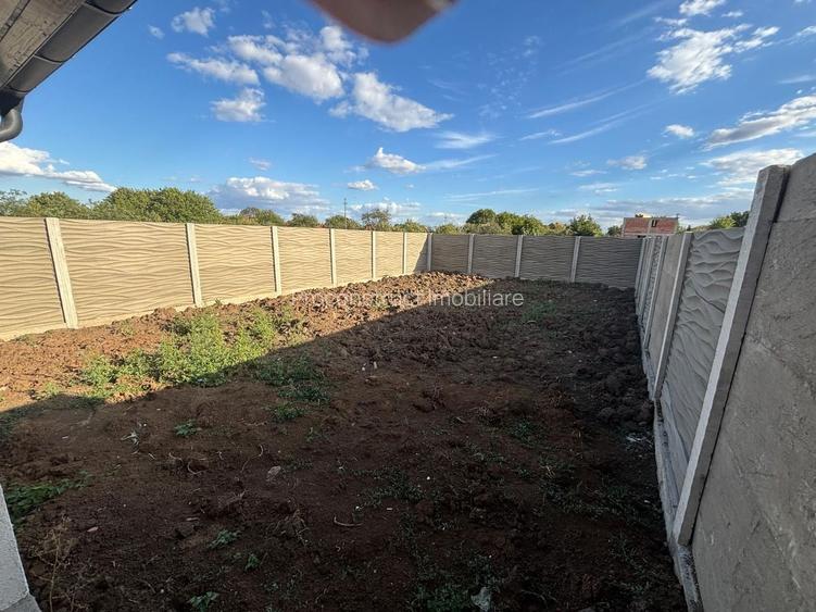 Duplex modern in comuna Sanandrei - 9