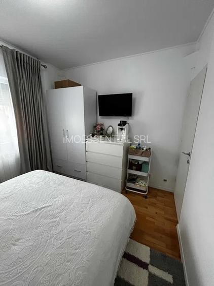 2 camere semidecomandat Drumul Taberei Bulevardul 1 mai - 4