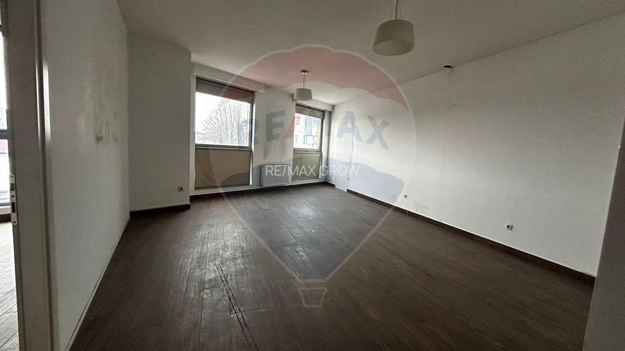 Spațiu de birouri - 6