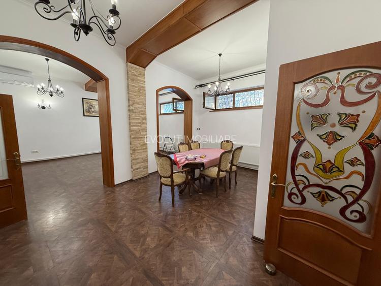 Vila de inchiriat - Ultracentral - 38