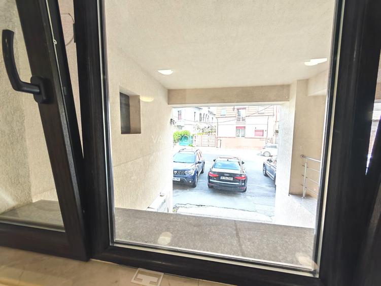 Studio Calea Calarasilor | P-ta Muncii | bloc 2015 | Comision zero - 3