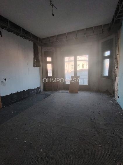 Casa-Curte proprie | Plantelor | - 9