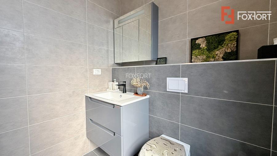 Duplex de vanzare, 3 camere + garaj - toate utilitatile - Dumbravita - 22