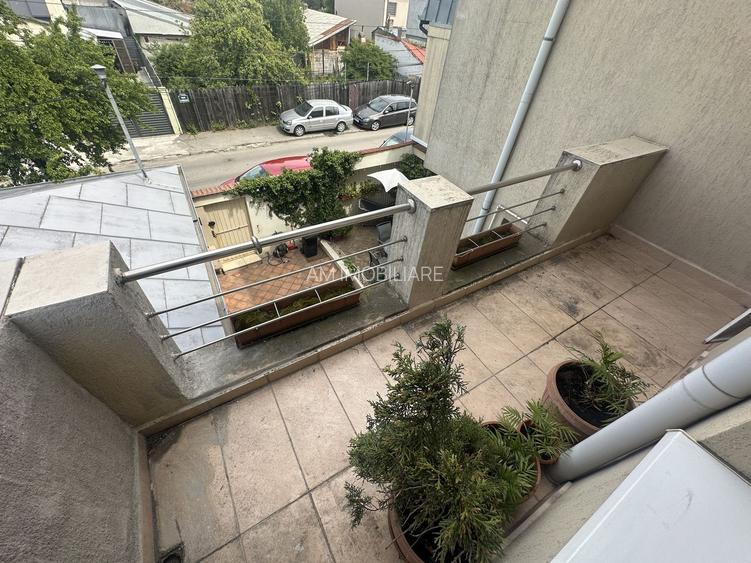CASA INDIVIDUALA - 306 MP UTILI, 2 CENTRALE, METROU 5 MINUTE, COMIS 0% - 43