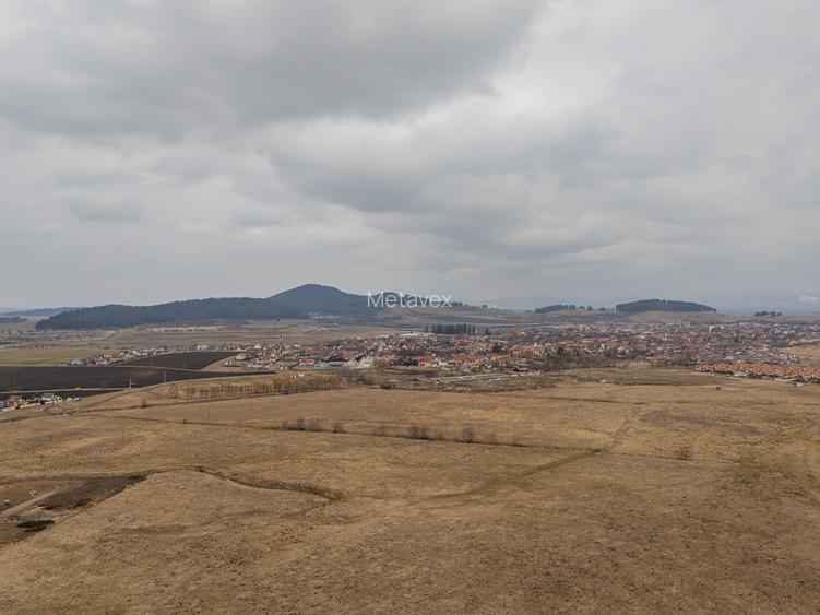 Teren 461 mp în Sânpetru, PUZ casă, vedere la munți, zonă liniștită - 3