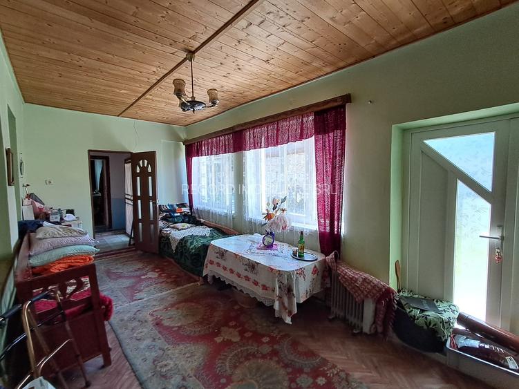 Casa zona centrala in Chinteni teren 1431 mp - 4