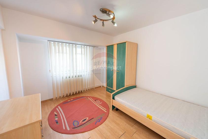Apartament 3 camere de inchiriat, Decebal, Piata Alba Iulia - 12