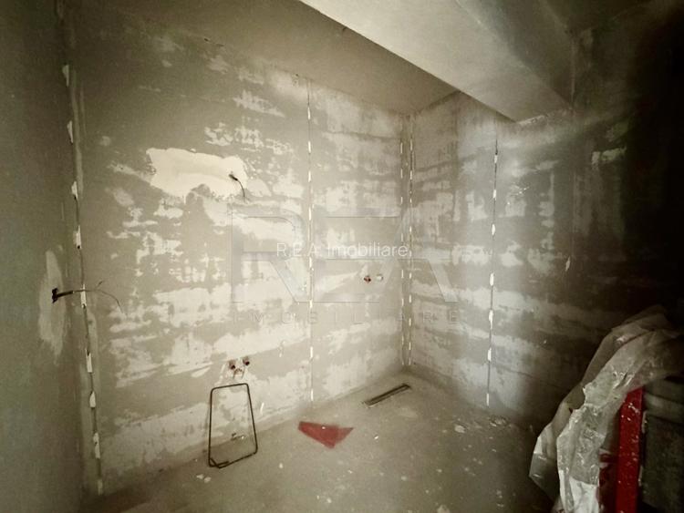 4 camere decomandat cu curte Ultracentral - 9