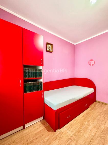 SE VINDE apartament 3 camere, decomandat, ultracentral, in Falticeni, jud.SV - 5