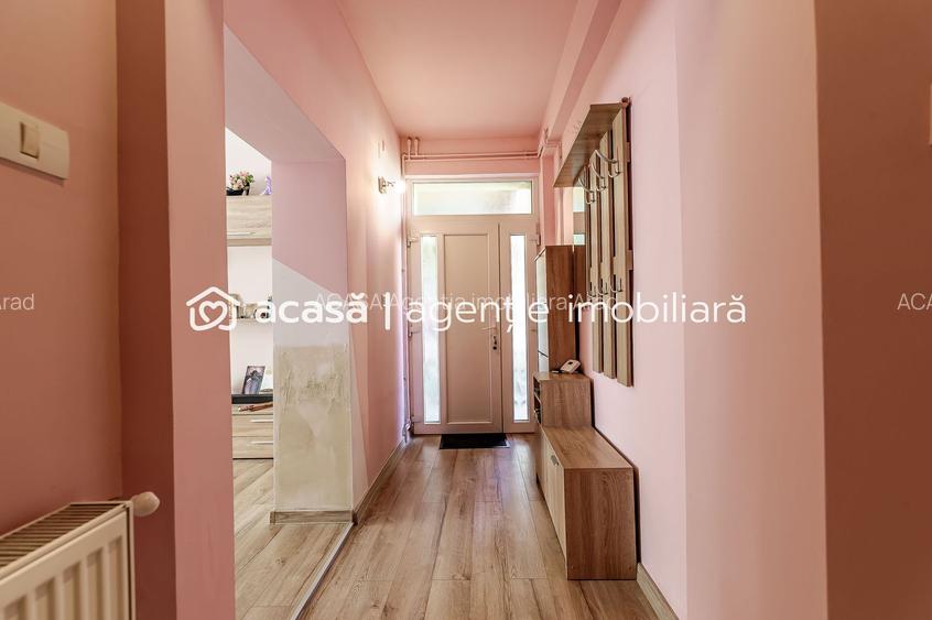 Apartament 2 camere spatios la casa individuala zona Centru Arad - 5