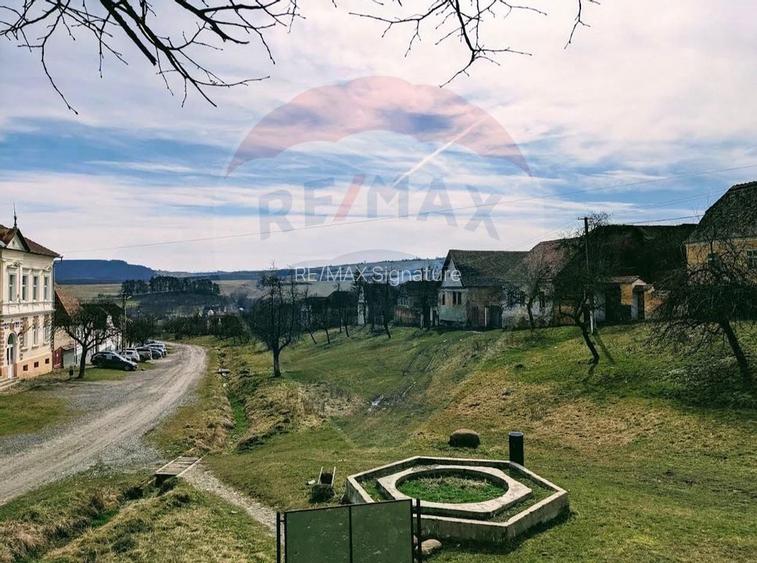 DE VANZARE Teren intr-un colț de Transilvanie autentică - 4