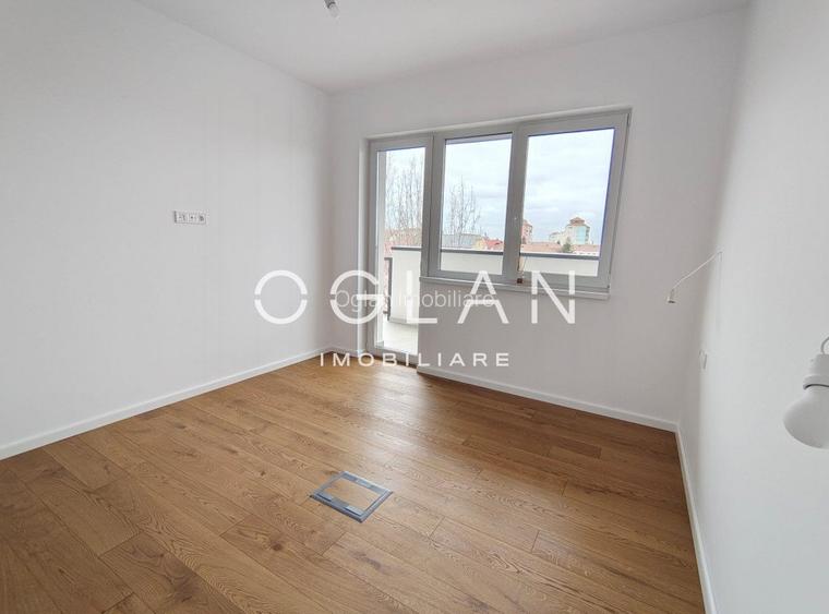 Penthouse 4 cam, terasa 78 mp, La Cheie, D. Stanca - 12