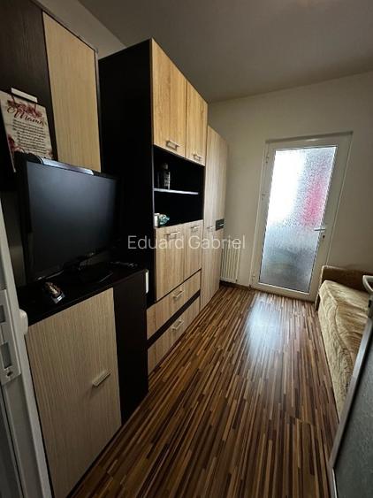 Apartament 2 camere, transformat in 3 camere, Zona Inel 2 - Aleea Solidaritatii - 5