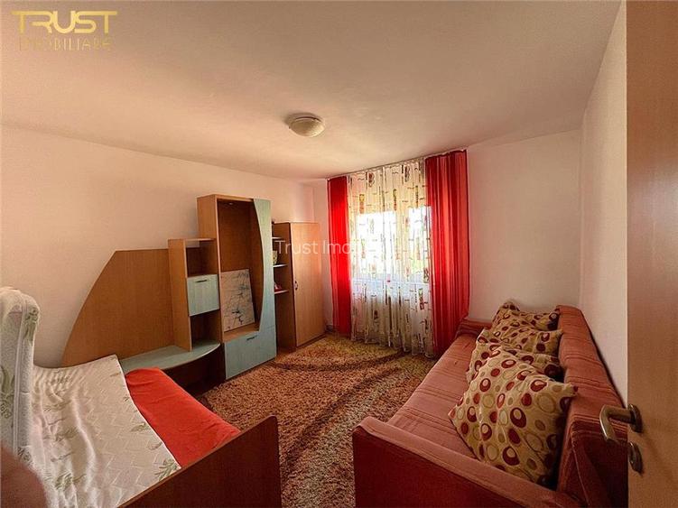 Ap 2 camere decomandat, zona centrala - 2