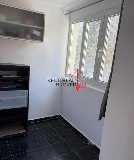 Apartament 4 camere Dristor Benzinaria Moll - 7