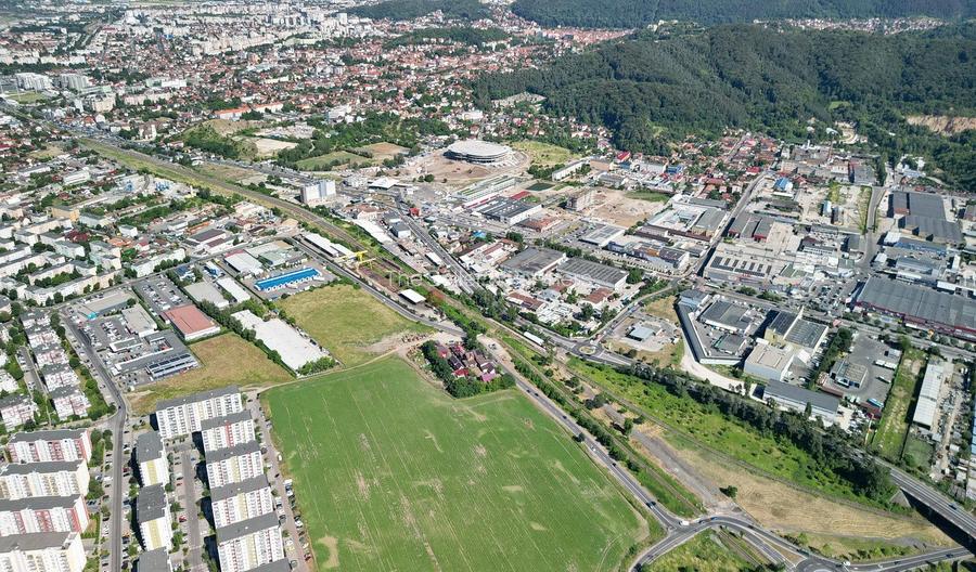 Teren intravilan cu PUZ - 8