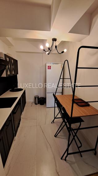 APARTAMENT 3 CAMERE CU 3 BAI - LUX - LOC PARCARE - COMISION 0 - 22