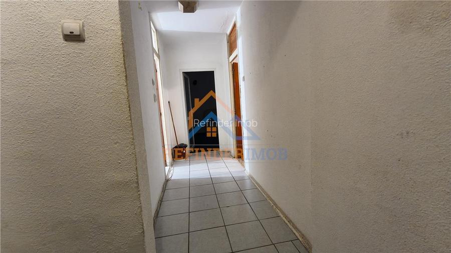 Apartament 2 camere decomandat etaj 3 bloc anvelopat - 18