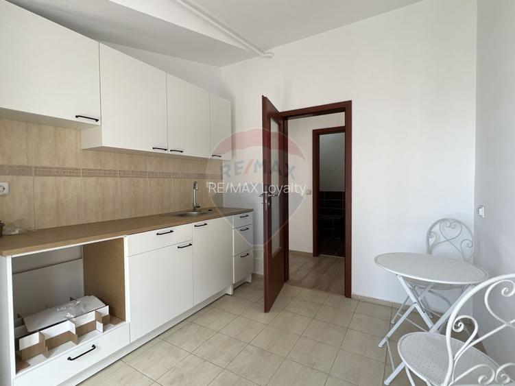 La inchiriat apartament 3 camere si parcare in Voluntari - 11