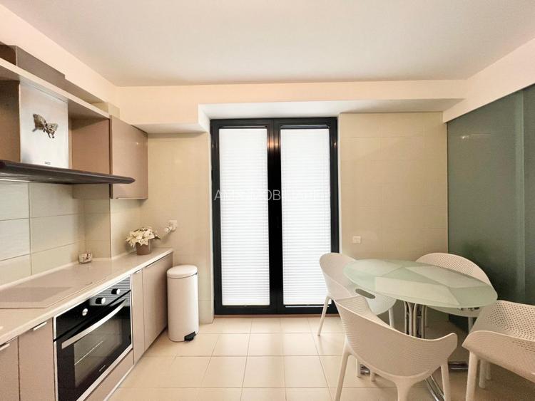 NOU / DEOSEBIT / TERASE GENEROASE / COMPLET MOBILAT SI UTILAT - 14