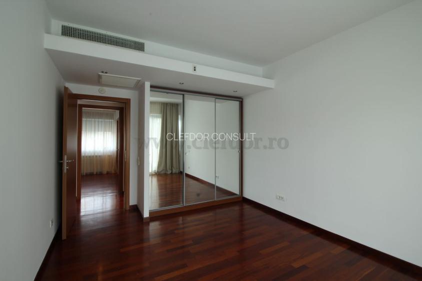 Apartament cu 4 camere de închiriat în zona Soseaua Nordului - 9