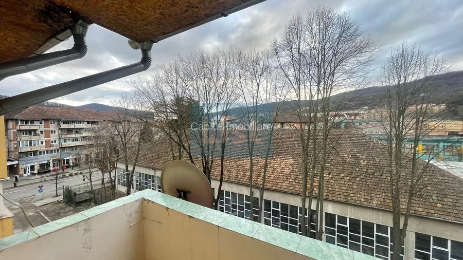 Apartament 3 camere decomandat, modern in Lunca - 11