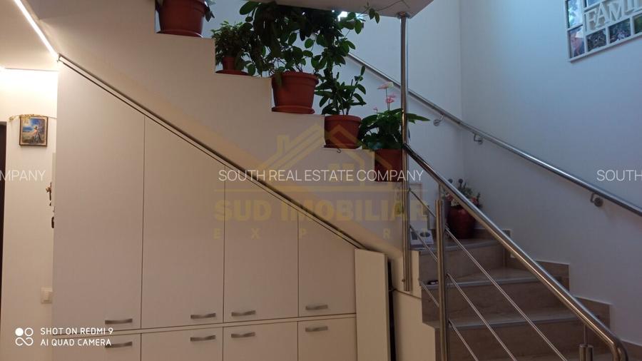 Casa P+1+M , teren 307mp , 5 camere Mega Image Drumul Fermei - 9