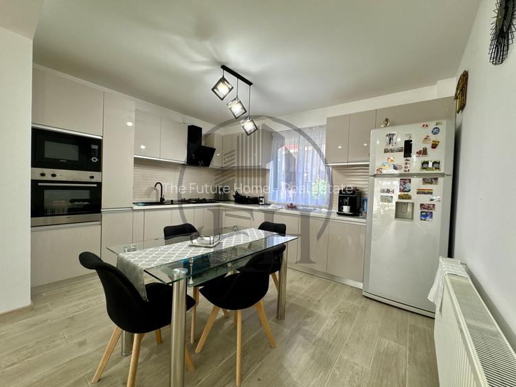 Casa / Vila de vanzare Lumina, Constanta - 12