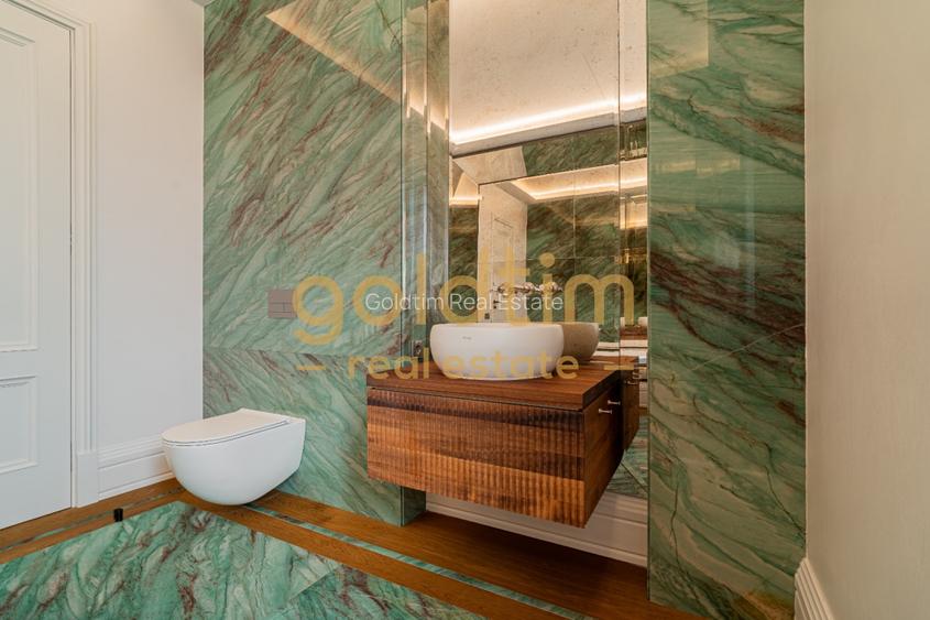 VILA SUPERBA/ACCES LA LAC/COMPLET MOBILATA/UTILATA LUX/CURTE/PARCARE/PIPERA - 34