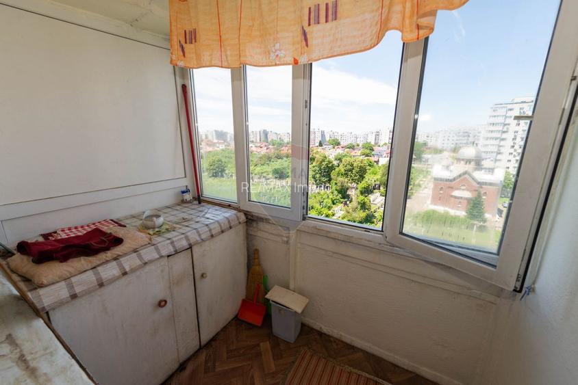 Garsoniera de vanzare în zona 1 Mai - 4
